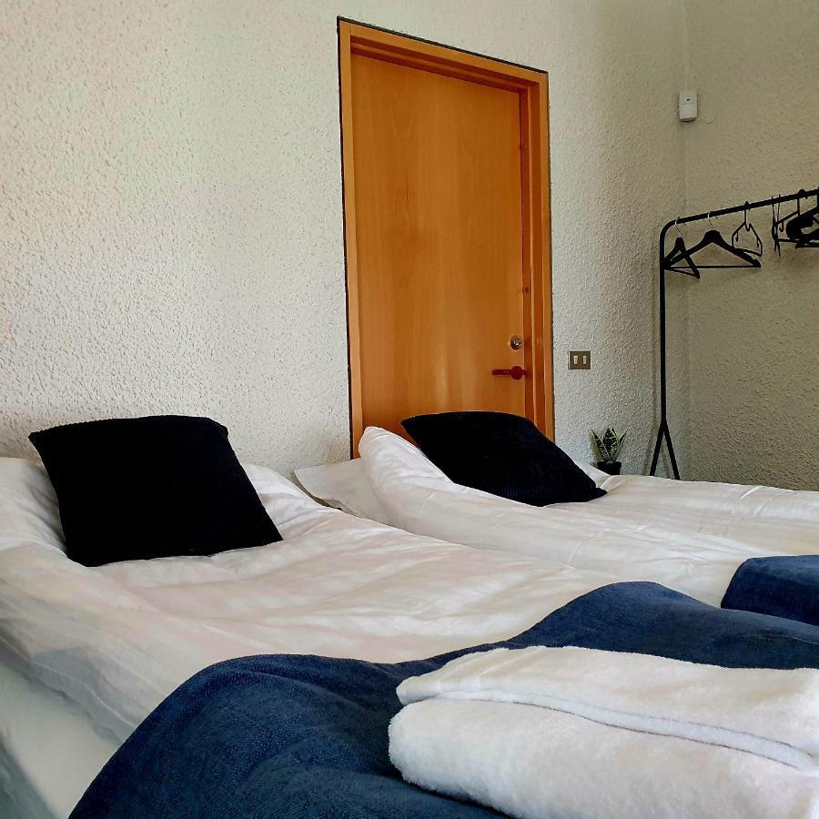 Neskaupstaður The Bank Sleeping Guesthouse מראה חיצוני תמונה